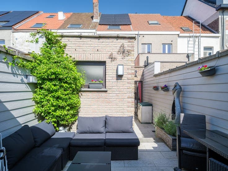 Instapklare stadswoning met 4 slaapkamers en topligging i...