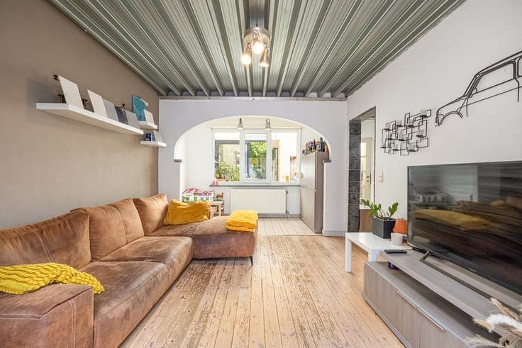 Instapklare semi half open woning met 4 slaapkamers