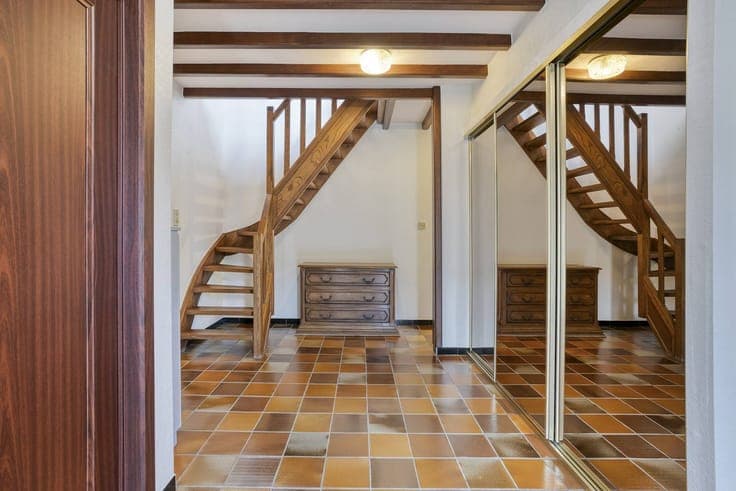 Charming, quietly located open building on 2,100 m² in Aalte
