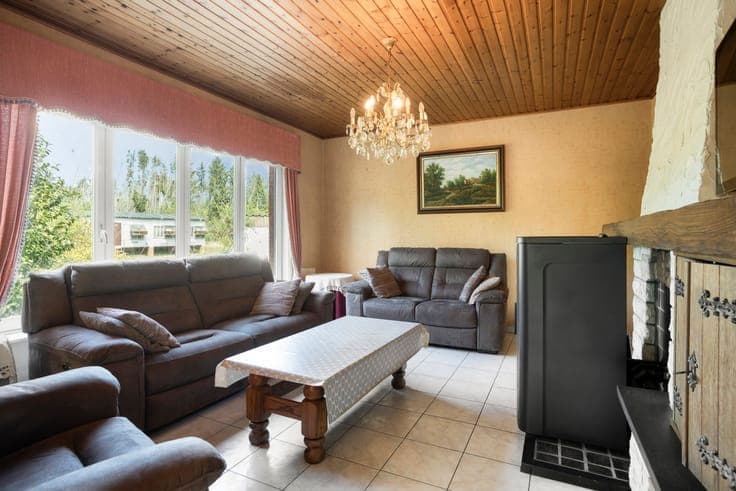 Renovatiewoning in oase van rust op perceel van 4495 m²