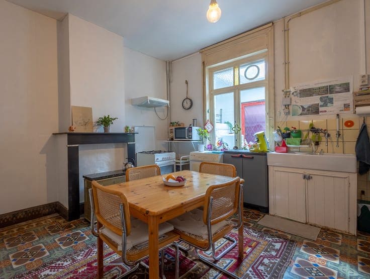 Renovation home with garden near center Groot-Bijgaarden