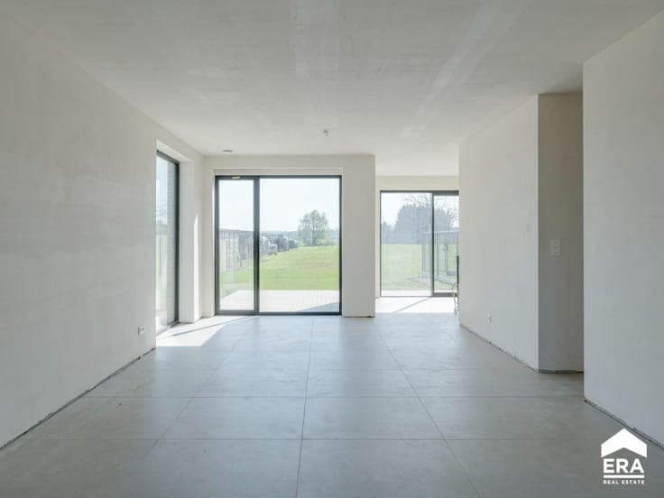 Semi-detached new build in Alken