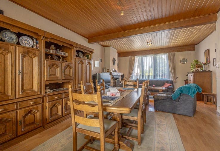 PEB efficient house with 3 bedrooms in Dilbeek.
