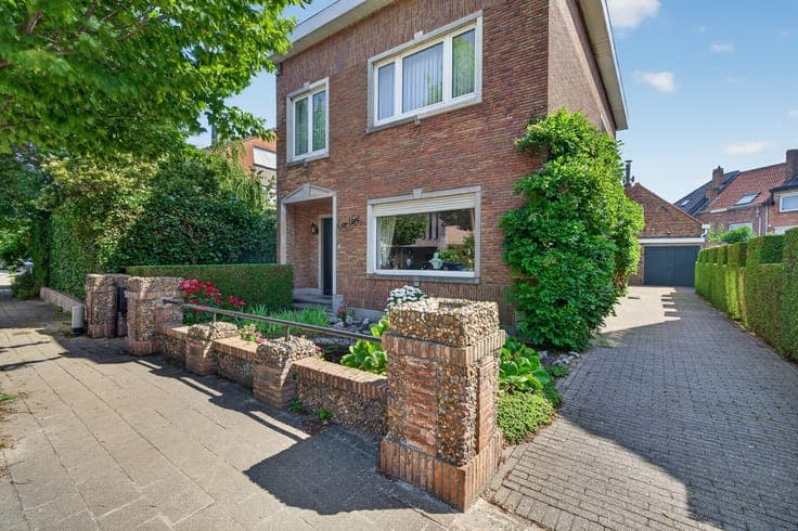 Semi-detached house for sale in Ostend – Mariakerke | Fam...