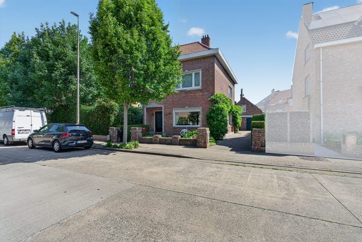 Semi-detached house for sale in Ostend – Mariakerke | Fam...