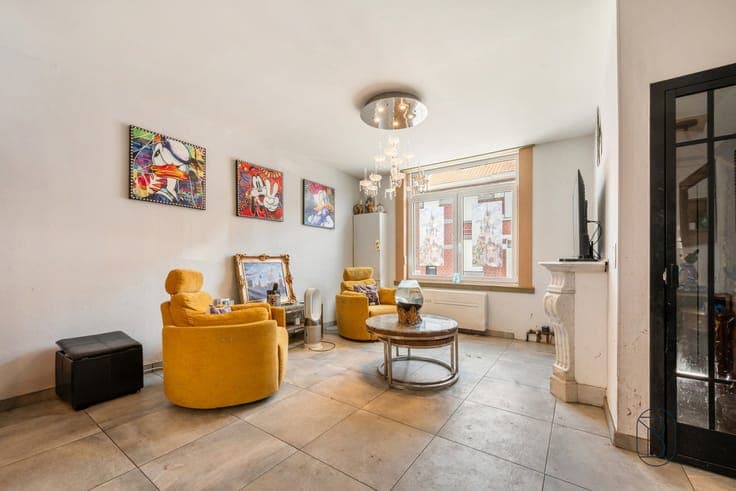 Maison entièrement rénovée à Luingne