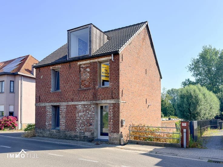 House in Ninove Denderwindeke