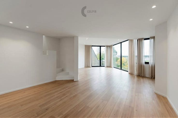 Charming bel-étage home near the beach and the park of He...