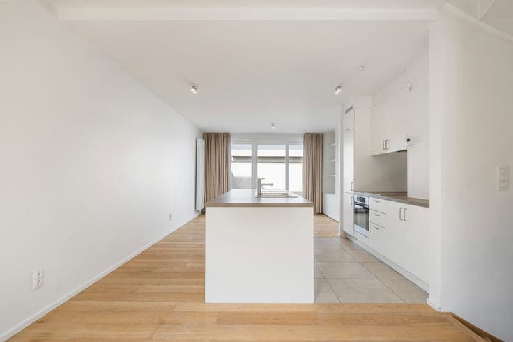 Recente instapklare woning (bouwjaar 2019) met garage op ...