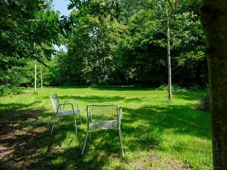 Uniek pand op 3.515 m² met prachtige tuin en volop privac...