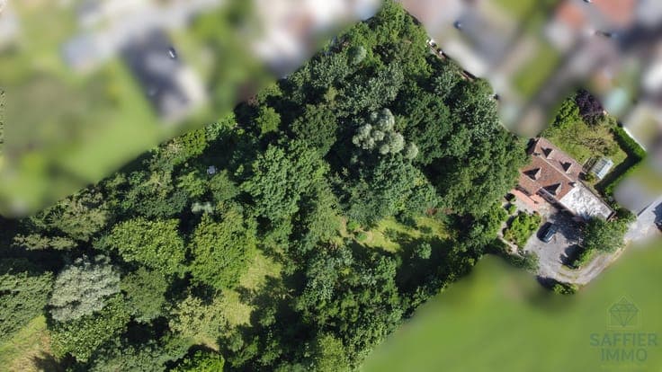 Uniek pand op 3.515 m² met prachtige tuin en volop privac...