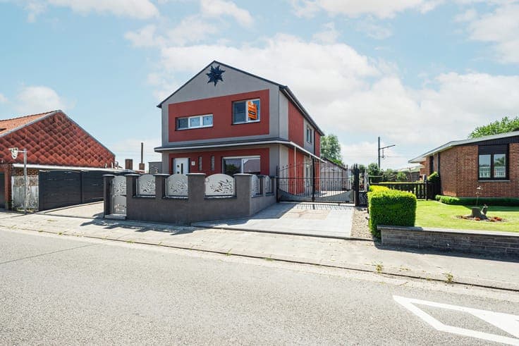 House in Hainin