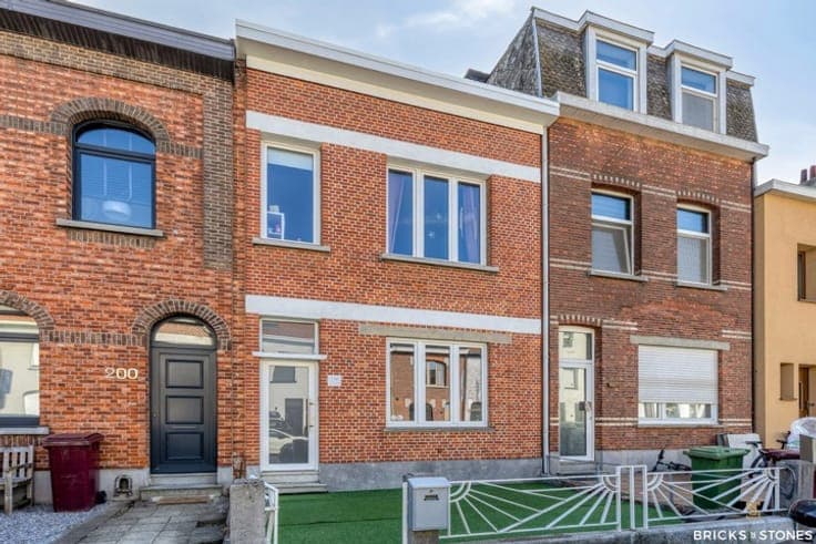 Spacious Family Home with 4 Bedrooms in Schoten