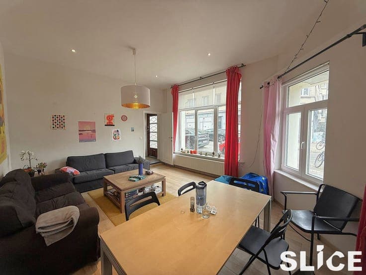 4-bedroom shared house