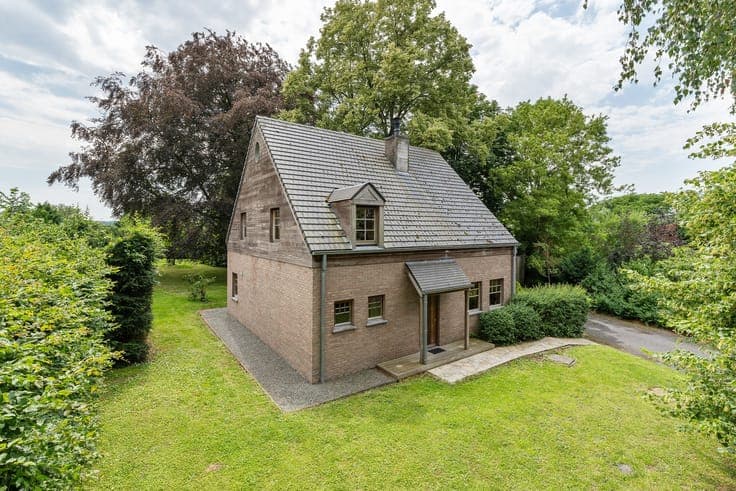 Stijlvolle houtmassief villa in een rustige en groene omg...