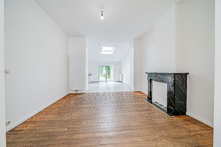 Renovated 4-bed house with terrace & garden – Arlon
