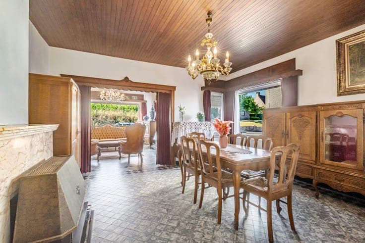 3-bedroom semi-detached home with garage and garden