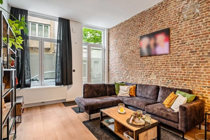Gezellige, instapklare woning met 3 slaapkamers en terras.