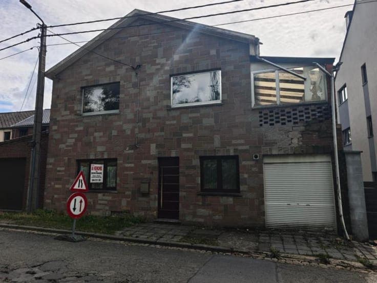House in Chapelle-lez-Herlaimont