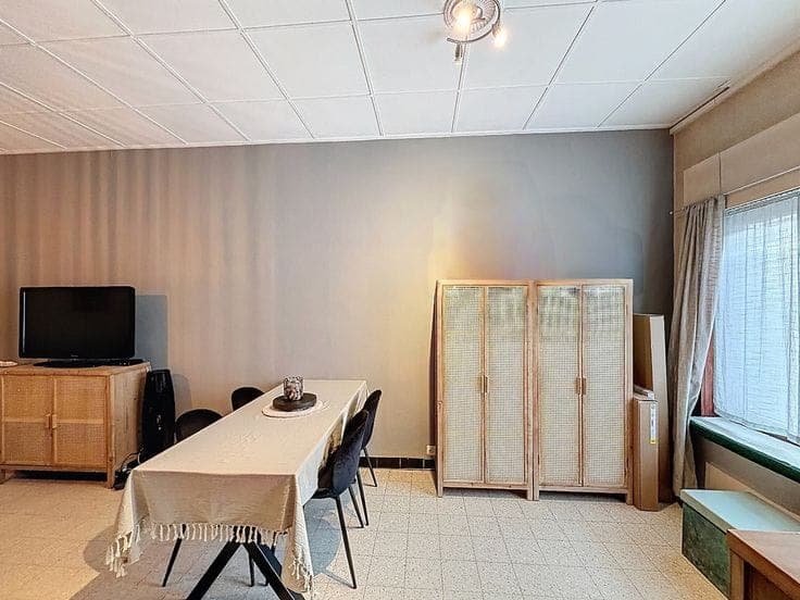 Charming terraced house with a large garden and an integrat…