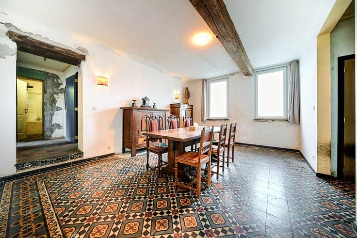 Detached 3-bedroom house with garden