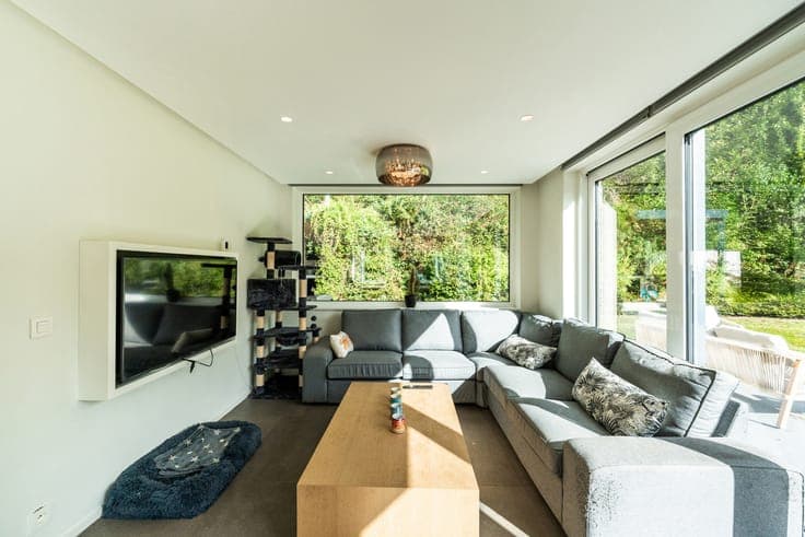 ITTRE – VILLA (4BED/2BATH) ±250 m², renovated in 2021