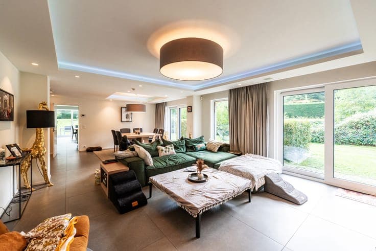 ITTRE – VILLA (4BED/2BATH) ±250 m², renovated in 2021