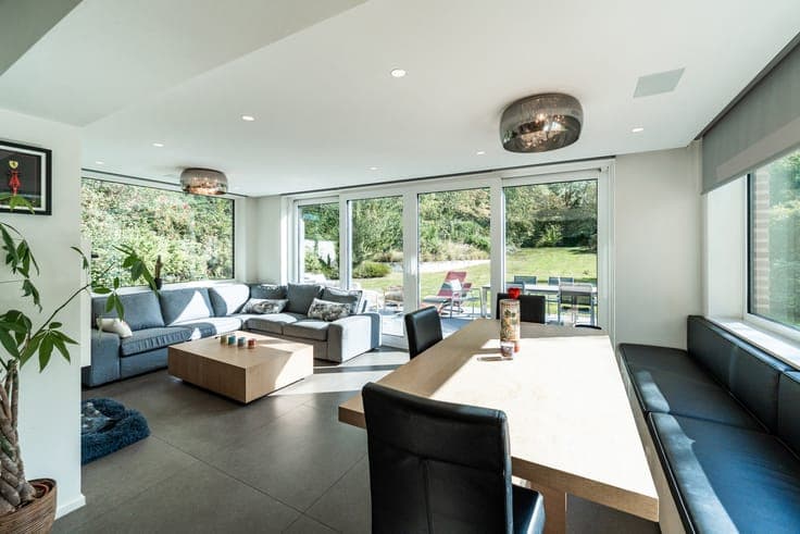 ITTRE – VILLA (4BED/2BATH) ±250 m², renovated in 2021