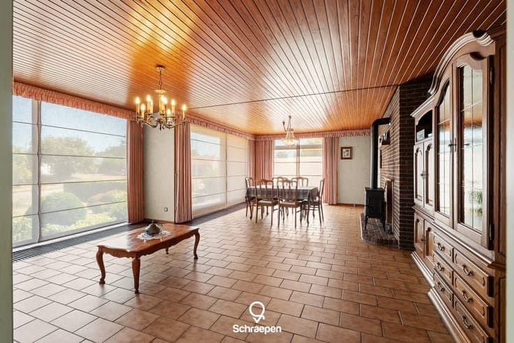 Ruime gezinswoning (237 m²) met 3 slpks op een zuidwestel...