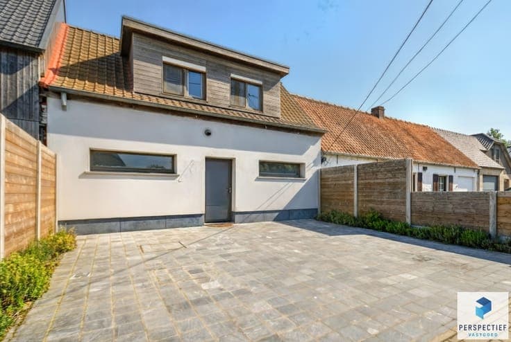 Landelijk gelegen ruime woning met tuin, kleine weide & b...