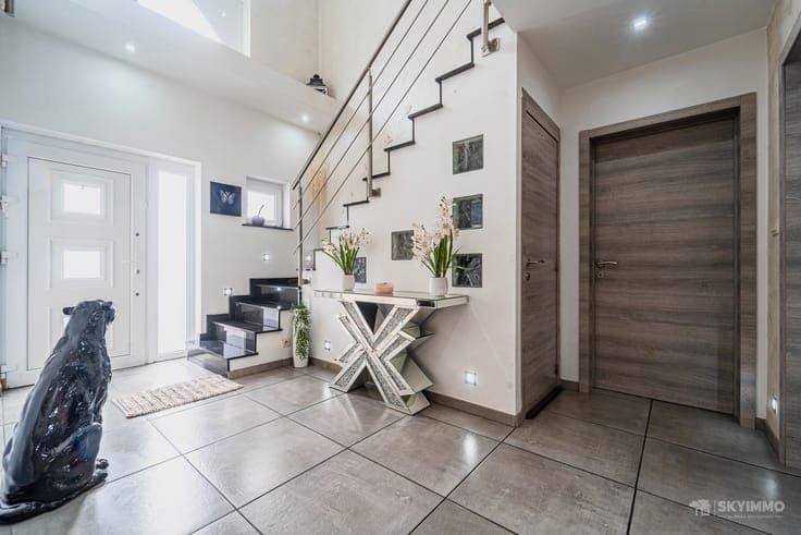 SUPERBE MAISON + COMMERCE - PEB C- 36 PANNEAUX SOLAIRES