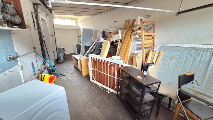 Zeer ruime gezinswoning met inpandige garage, grote zonni...