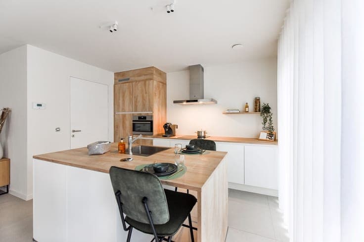 Instapklare nieuwbouw! Prijs incl. meubilair. Buitenkans!
