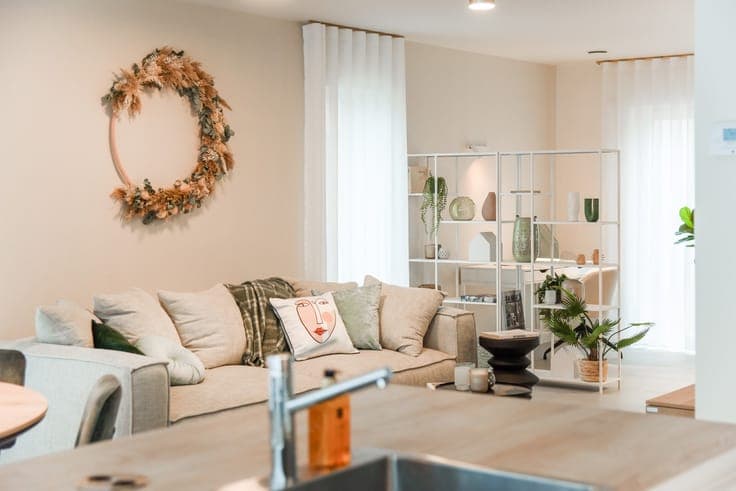 Instapklare nieuwbouw! Prijs incl. meubilair. Buitenkans!