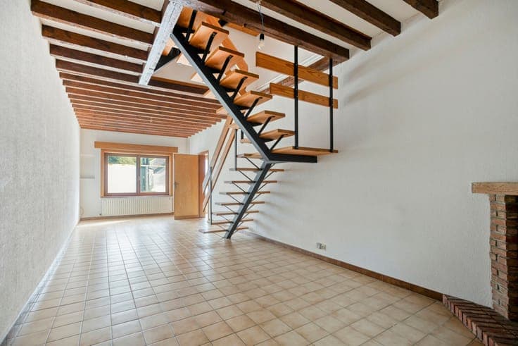 House to be renovated, located in Hoeilaart
