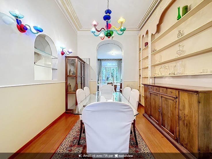 Beautiful Picturesque House – European Quarter