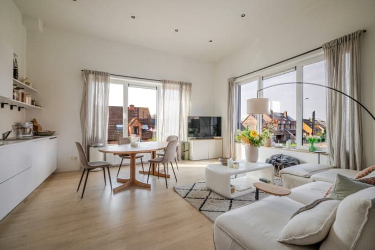 Gerenoveerde woning voor combinatie wonen/werken