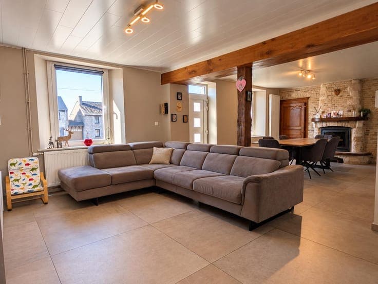 Vaste maison de caractère 4 chambres avec grand garage