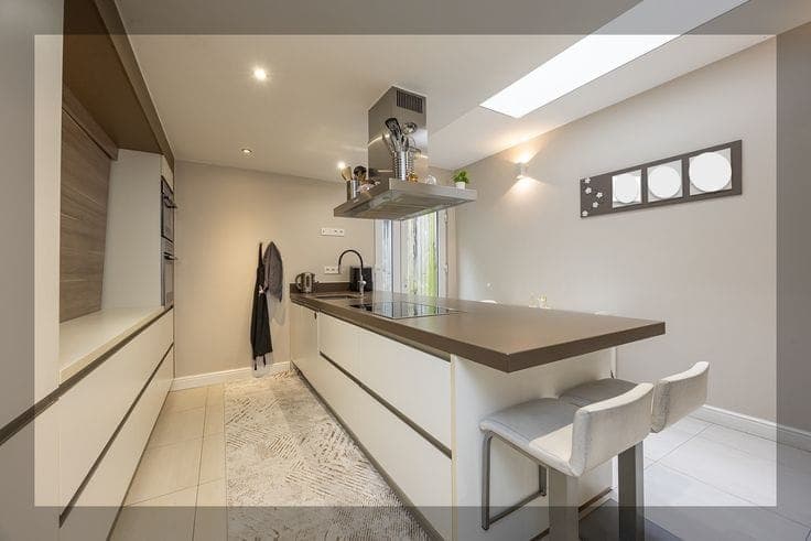 Move-in ready townhouse with 4 bedrooms, EPC B in a prime l…