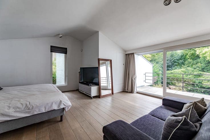 Fort Jaco, a beautiful villa by the architect Corbiau, 15 a