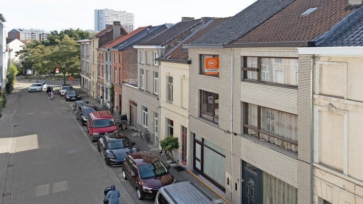 Zeer aantrekkelijke woning te koop in Meibloemstraat, Gen...