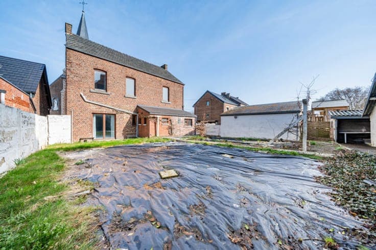 House in Leuze