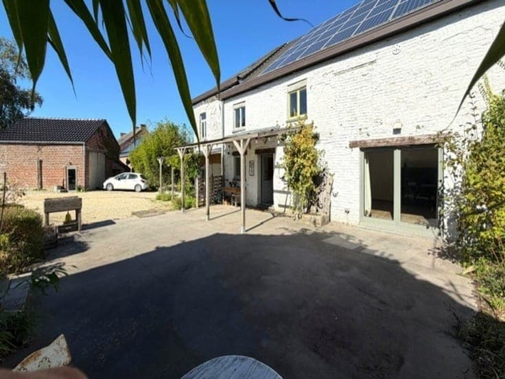 Beautiful house is waiting for you!