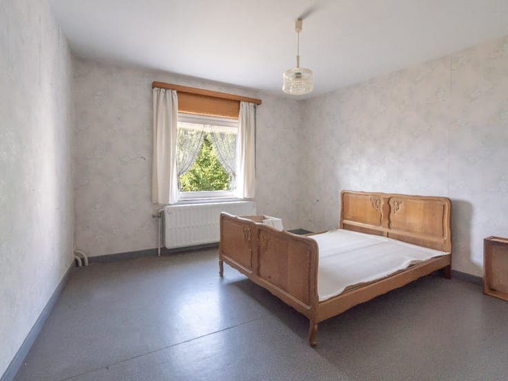 5-bedroom house with barn in Offagne, Paliseul