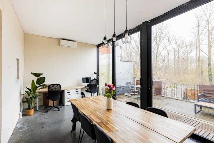 Exclusive in Schendelbeke– renovated house with forest views