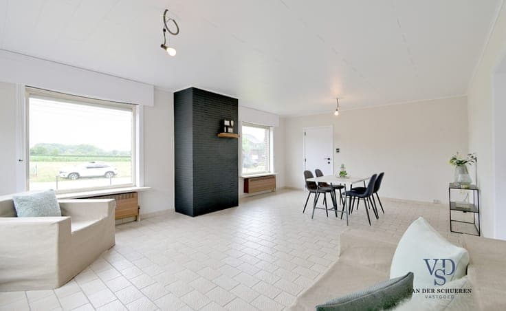 House in Dikkelvenne
