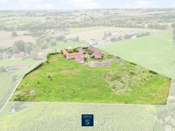 Property in need of renovation, with outbuildings, on approx