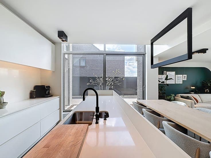 Energy-efficient home with separate annex for sale in Retie