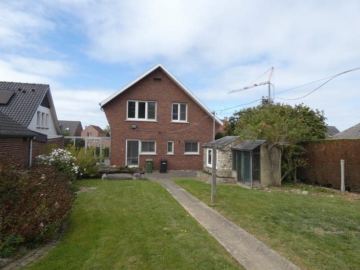 Charming 3-bedroom home in need of some updating.