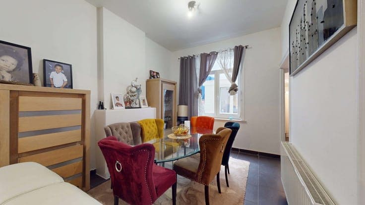Just a stone's throw from Braine-l'Alleud station – 3-bedroo